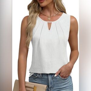 NWOT Blooming Jelly White Sleeveless Blouse with Keyhole Neckline